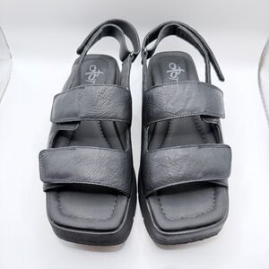 OTBT Assimilate Platform Sandals